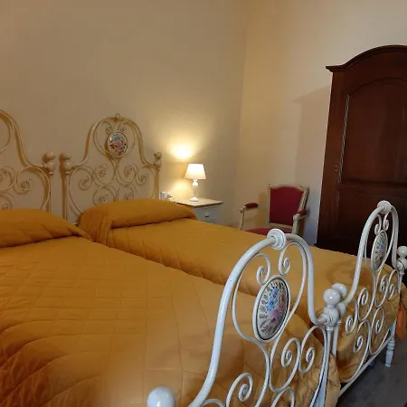 La Casa Antica Frühstückspension