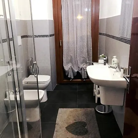 Alojamento de Acomodação e Pequeno-almoço La Casa Antica