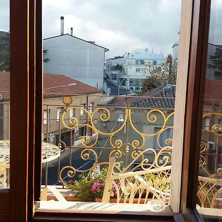 Alojamento de Acomodação e Pequeno-almoço La Casa Antica 3*